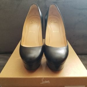 💥SOLD💥Christian Louboutin Bianca 120